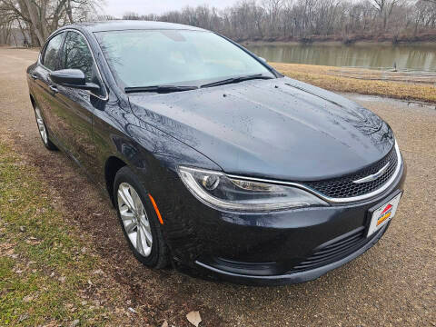 2017 Chrysler 200 Touring FWD photo