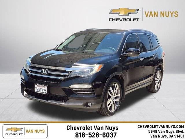 2016 Honda Pilot Touring FWD photo