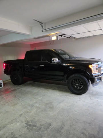 2016 Ford F-150 Platinum 4WD photo