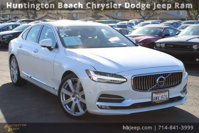 2017 Volvo S90 Inscription AWD photo