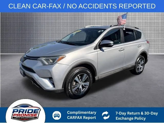 2017 Toyota RAV4 XLE AWD photo