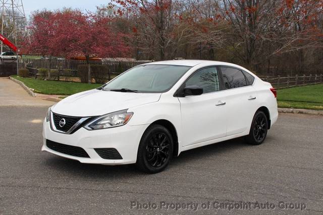 2017 Nissan Sentra S FWD photo