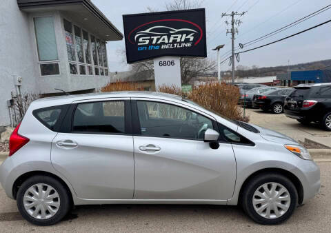 2015 Nissan Versa Note SV FWD photo