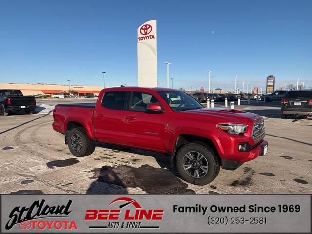 2017 Toyota Tacoma TRD Sport 4WD photo