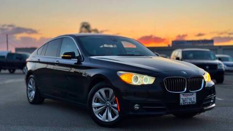 2016 BMW 5 Series Gran Turismo 535i RWD photo