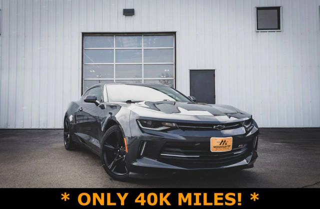 2017 Chevrolet Camaro 2LT RWD photo