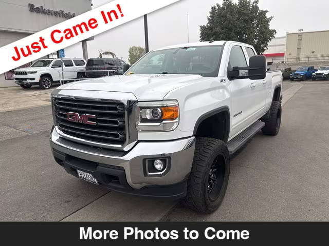 2015 GMC Sierra 2500HD SLE 4WD photo