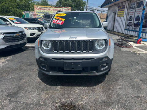 2016 Jeep Renegade Latitude 4WD photo