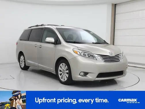 2017 Toyota Sienna Limited Premium FWD photo