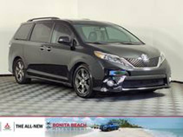 2017 Toyota Sienna SE Premium FWD photo