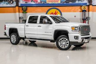 2016 GMC Sierra 2500HD Denali 4WD photo