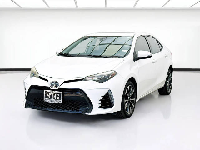 2017 Toyota Corolla SE FWD photo