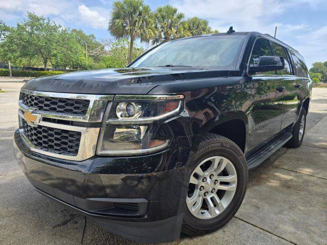 2017 Chevrolet Suburban LT RWD photo