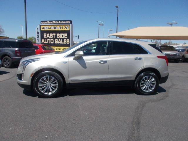 2017 Cadillac XT5 Luxury FWD FWD photo