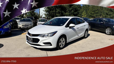 2017 Chevrolet Cruze LS FWD photo