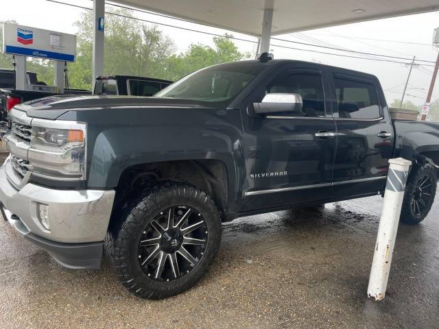 2017 Chevrolet Silverado 1500 LTZ 4WD photo