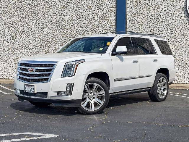 2017 Cadillac Escalade Premium Luxury 4WD photo