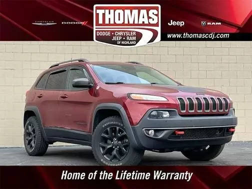 2017 Jeep Cherokee Trailhawk 4WD photo