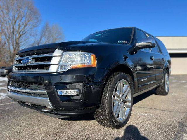 2017 Ford Expedition Platinum 4WD photo