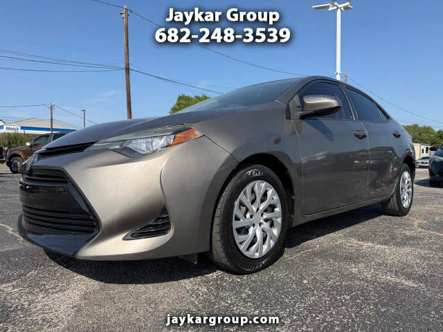 2017 Toyota Corolla LE FWD photo