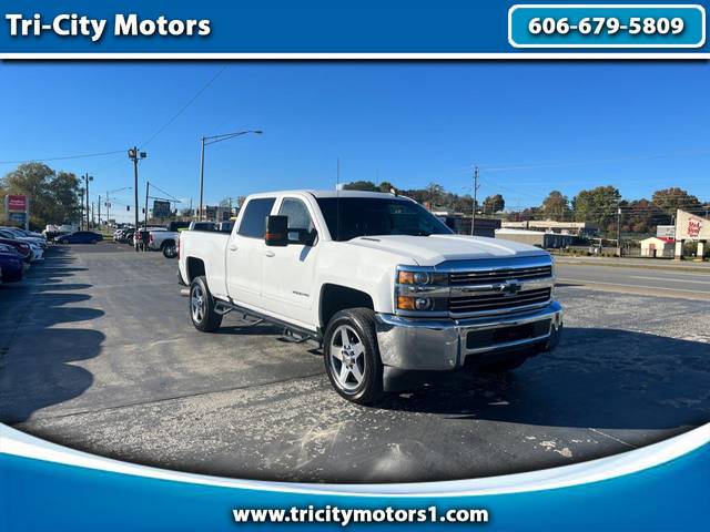 2016 Chevrolet Silverado 2500HD LT 4WD photo