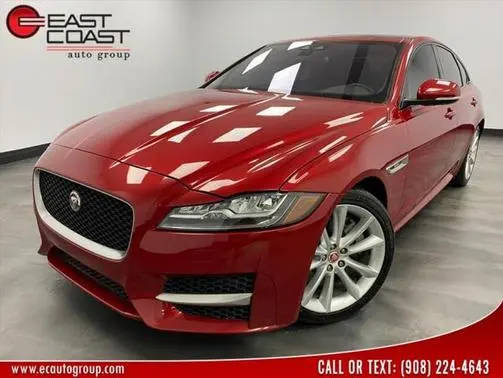 2017 Jaguar XF 35t R-Sport AWD photo