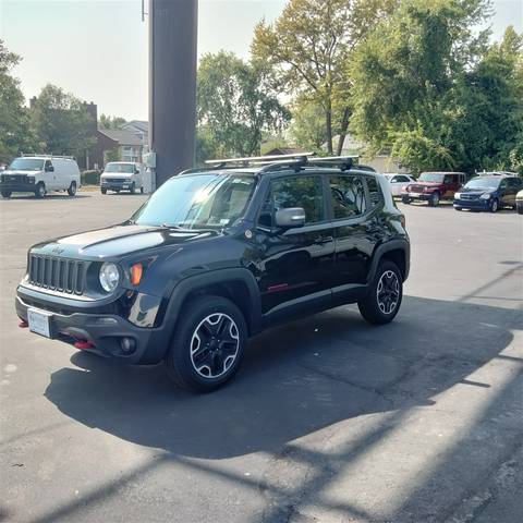 2016 Jeep Renegade Trailhawk 4WD photo