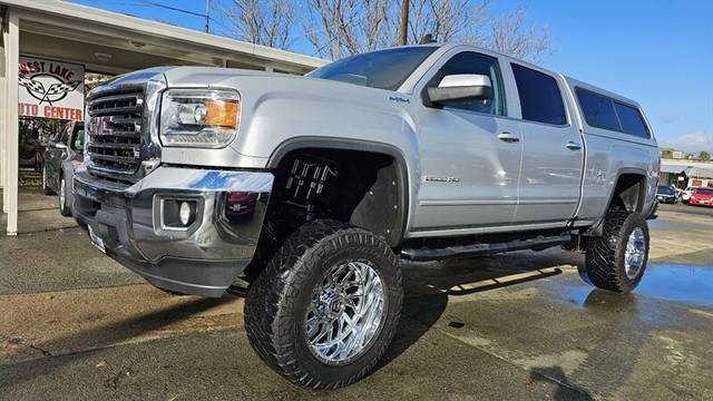 2016 GMC Sierra 2500HD SLE 4WD photo