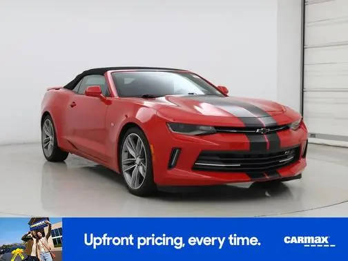 2017 Chevrolet Camaro 1LT RWD photo