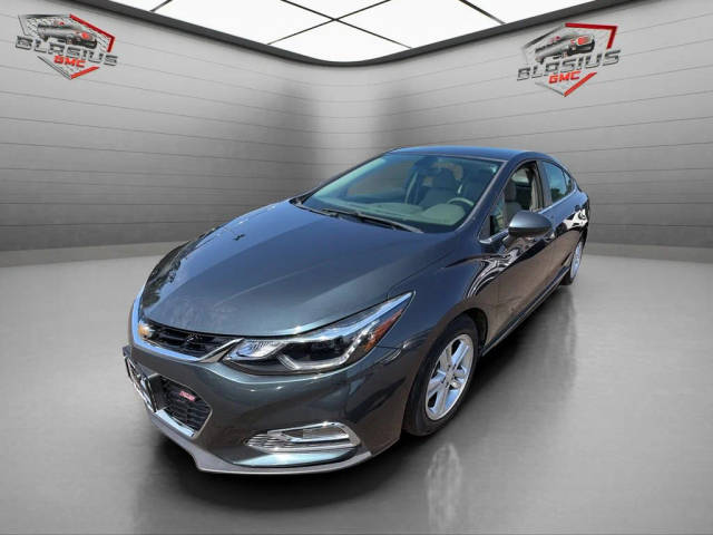 2017 Chevrolet Cruze LT FWD photo