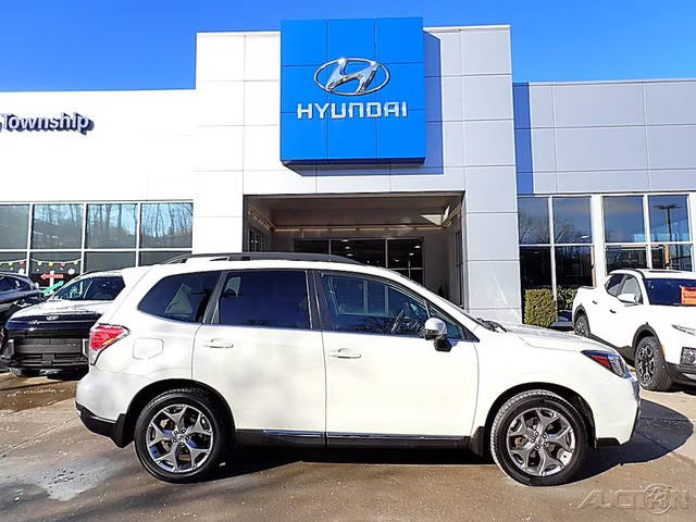 2017 Subaru Forester Touring AWD photo