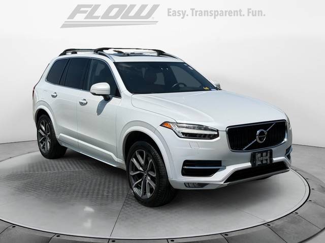2017 Volvo XC90 Momentum AWD photo