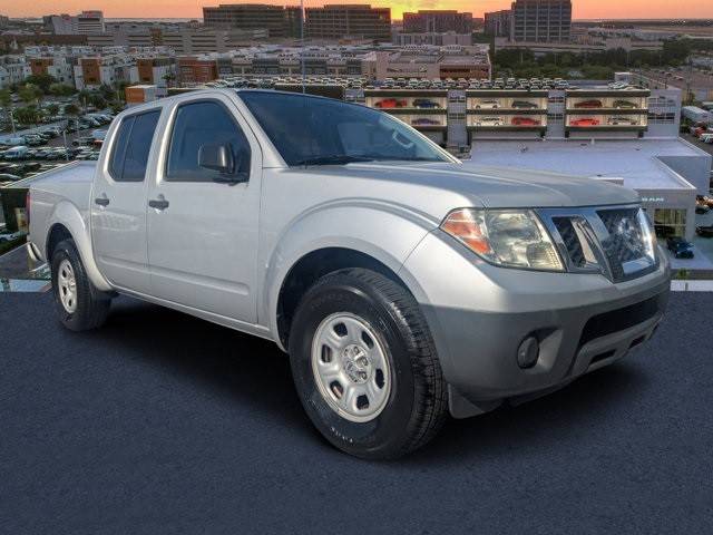 2017 Nissan Frontier SV V6 RWD photo