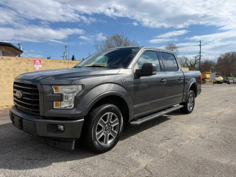 2017 Ford F-150 XLT RWD photo