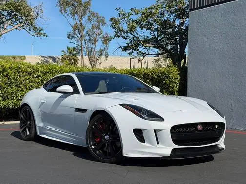 2017 Jaguar F-Type R AWD photo