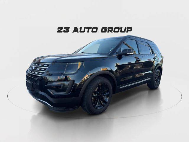 2017 Ford Explorer XLT FWD photo