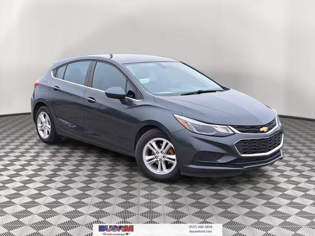 2017 Chevrolet Cruze LT FWD photo