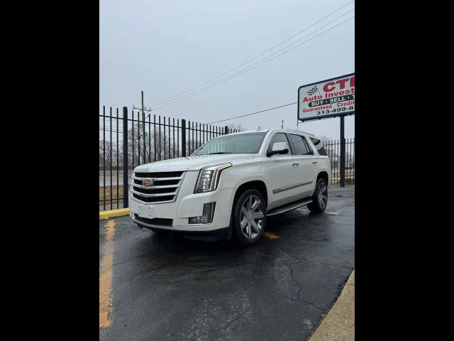2017 Cadillac Escalade Luxury 4WD photo