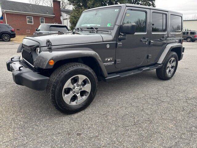 2017 Jeep Wrangler Unlimited Sahara 4WD photo