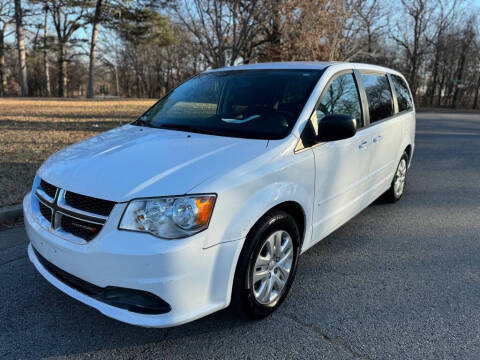 2017 Dodge Grand Caravan SE FWD photo