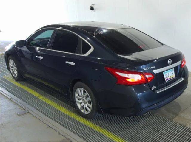 2017 Nissan Altima 2.5 S FWD photo