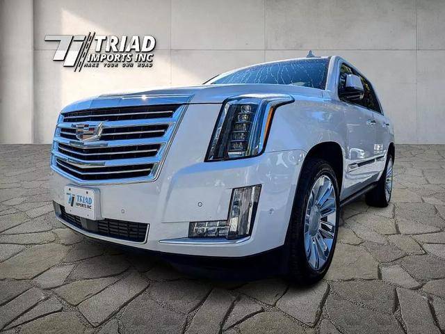 2017 Cadillac Escalade Platinum 4WD photo