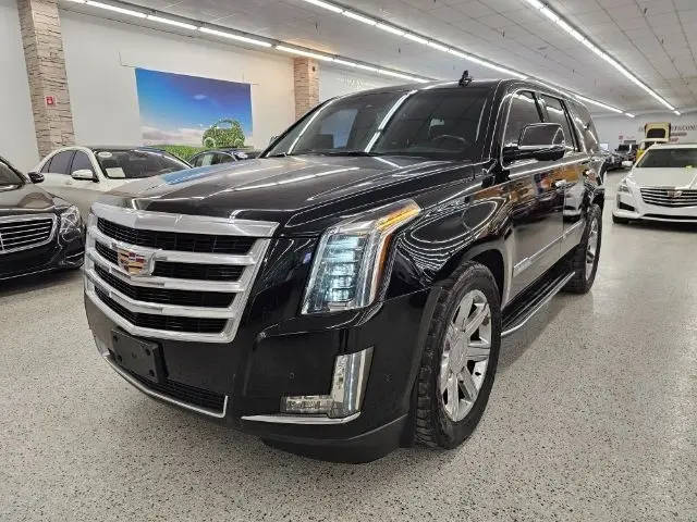 2017 Cadillac Escalade Luxury 4WD photo