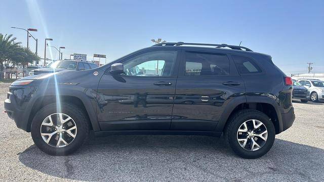 2017 Jeep Cherokee Trailhawk 4WD photo