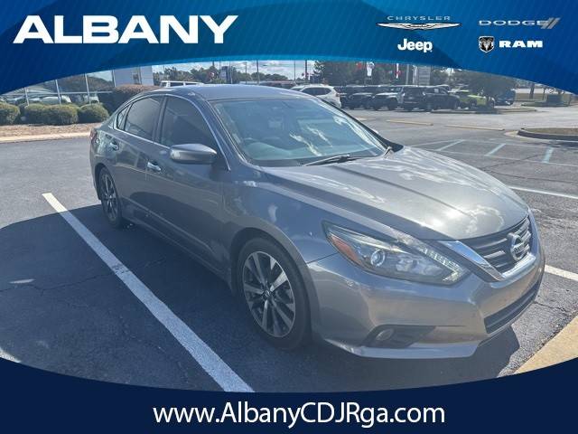 2017 Nissan Altima 2.5 SR FWD photo