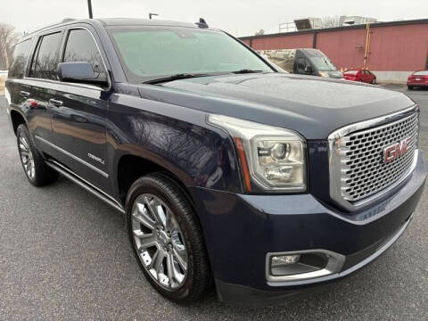 2017 GMC Yukon Denali 4WD photo