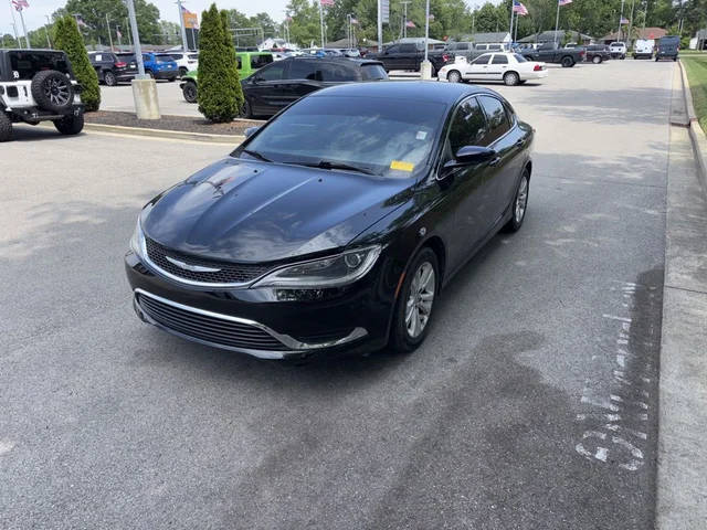 2017 Chrysler 200 Limited Platinum FWD photo