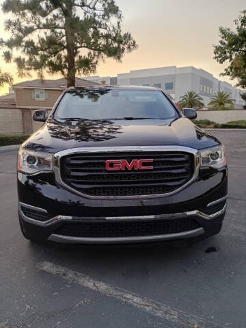 2017 GMC Acadia SLE FWD photo