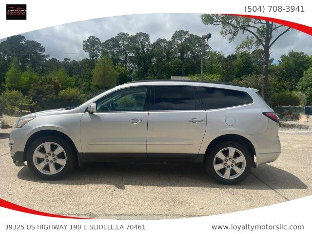 2017 Chevrolet Traverse LT FWD photo