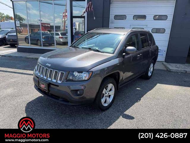 2017 Jeep Compass Latitude 4WD photo